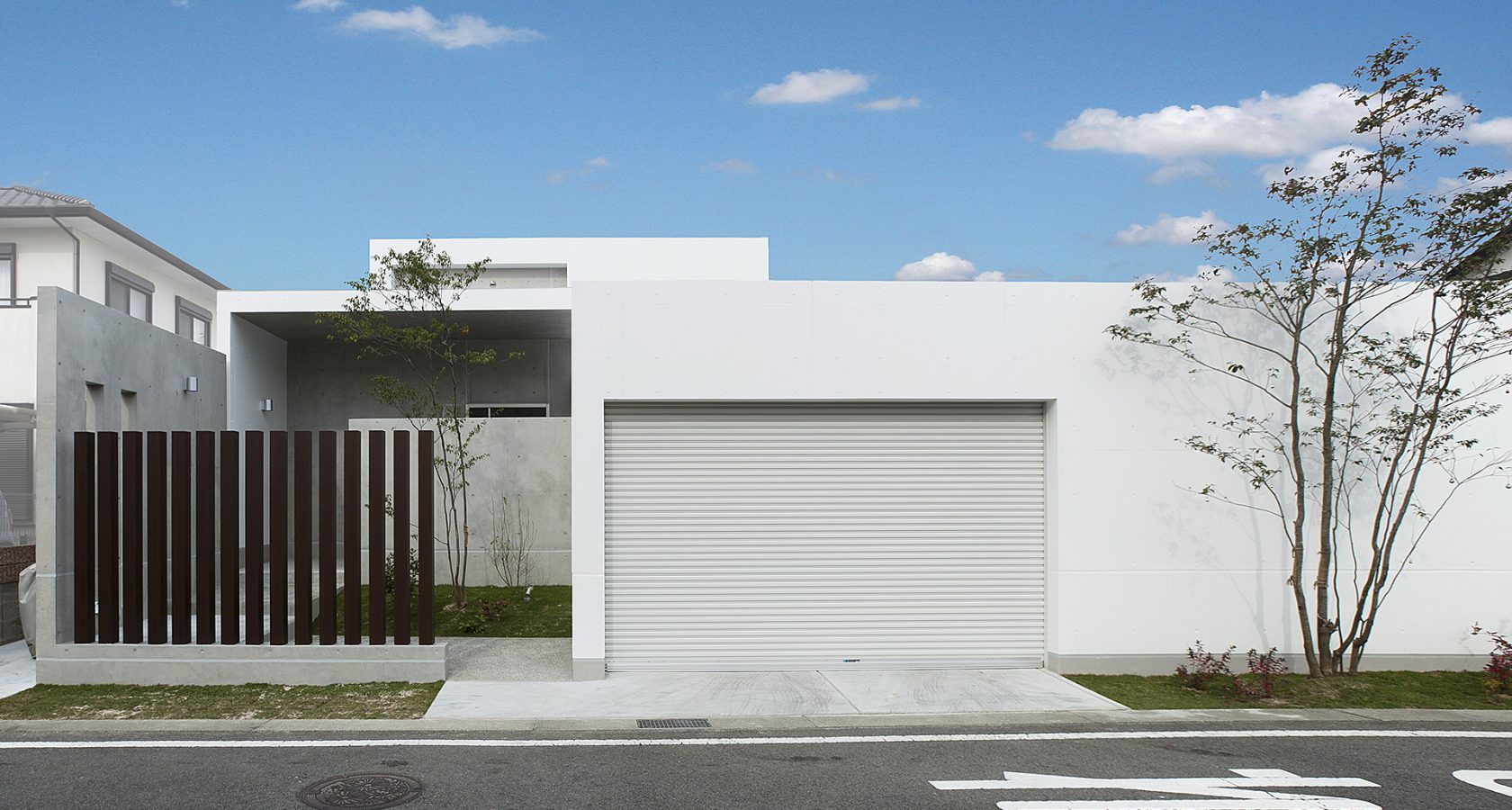 どの部屋からも愛車が見える住まい