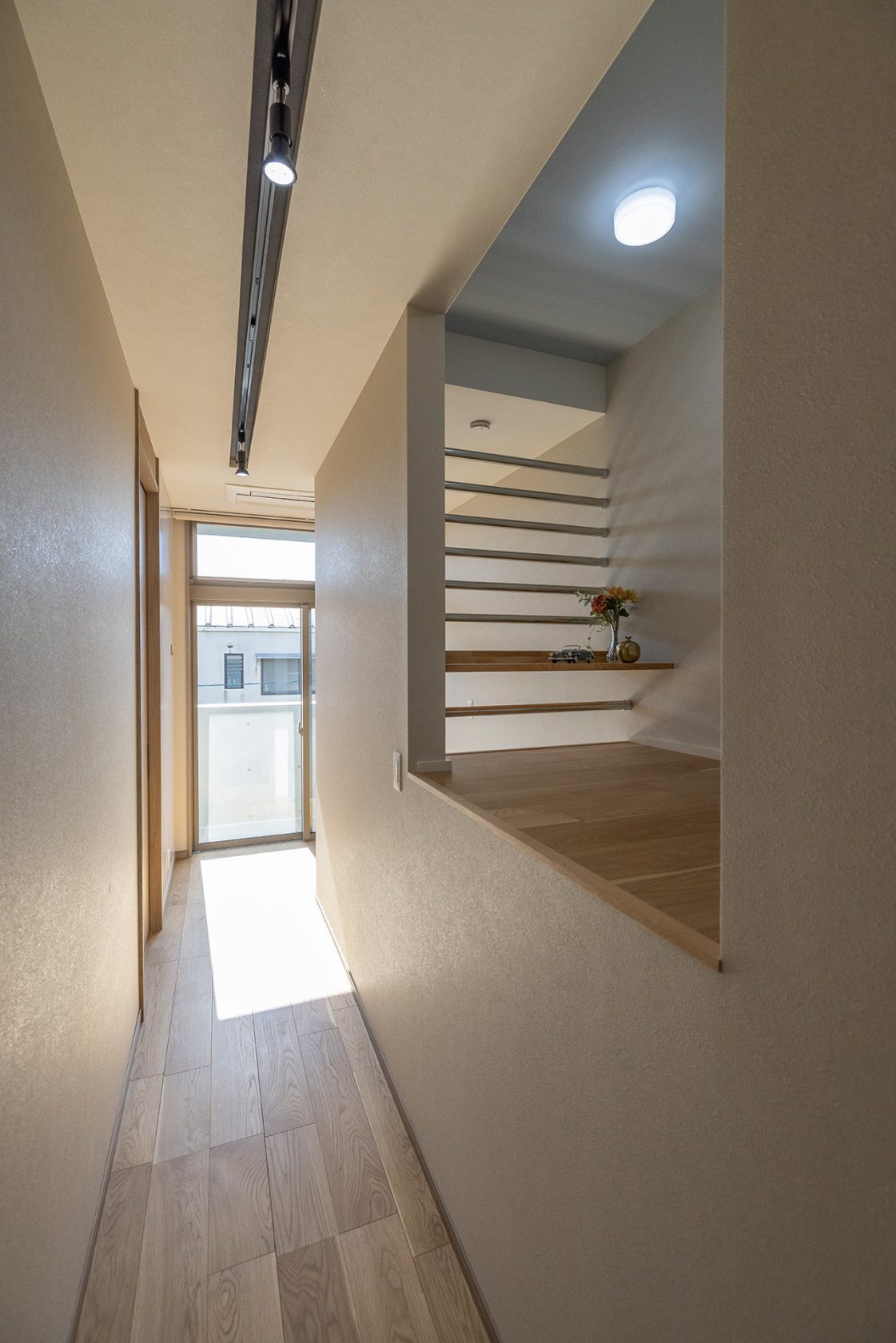 MOLSの暮らしをつなぎ、絆を育む二世帯住宅実例写真