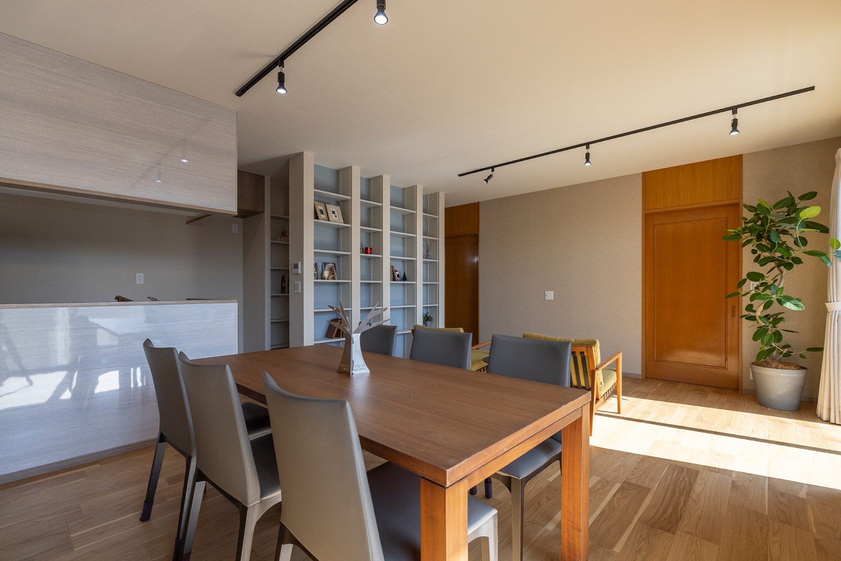 MOLSの暮らしをつなぎ、絆を育む二世帯住宅実例写真